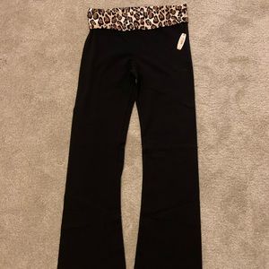 Victoria secret yoga bootcut leggings